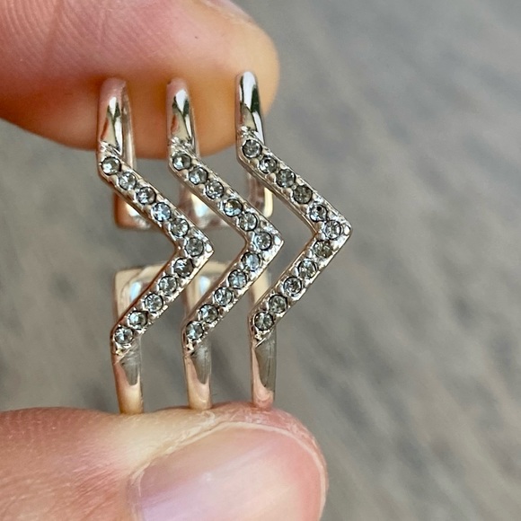 Stella & Dot Pavé Chevron Ring - Silver - Picture 3 of 4